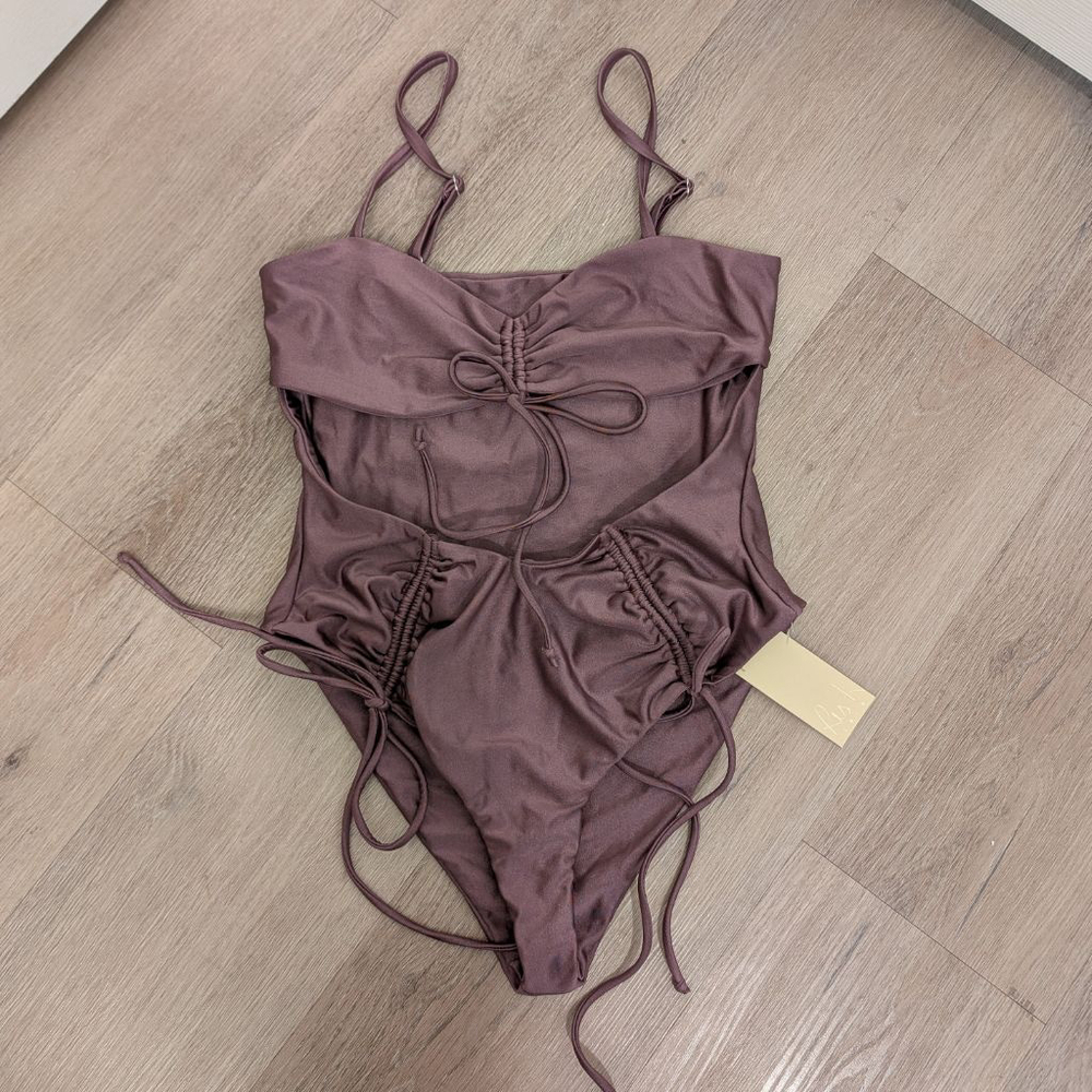 Women's RIS-K Orchid Hideout One Piece Swimsuit size small
